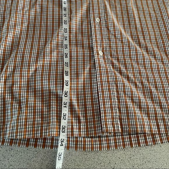 WindRiver button down vented plaid shirt - Picture 4 of 11